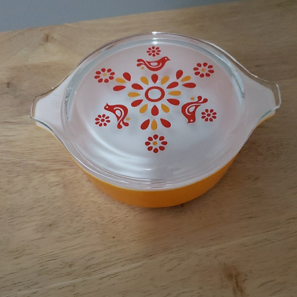 Orange and Red Bakeware Casserole Dish with Lid